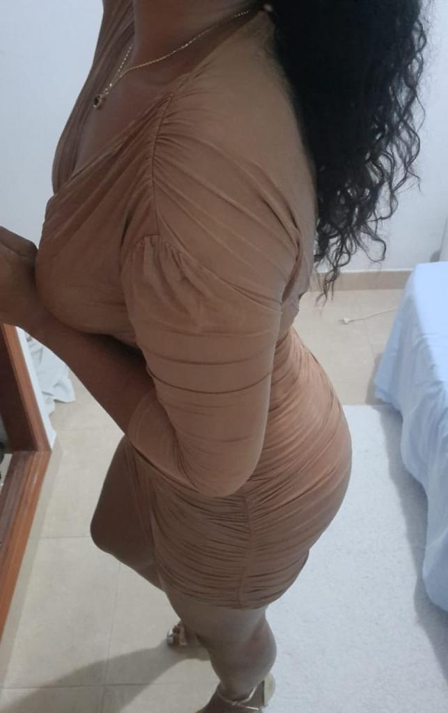 Chica busca chico en Almería: 