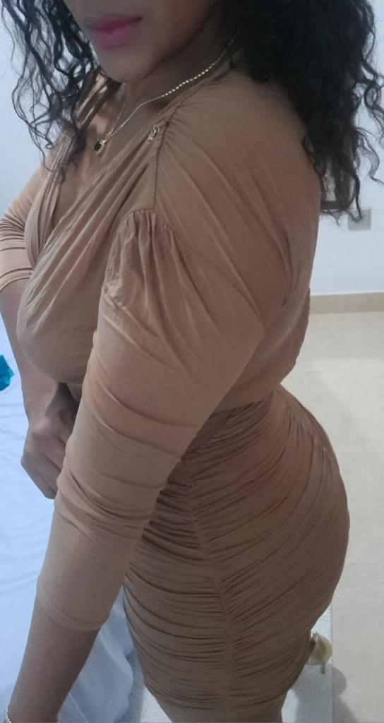 Chica busca chico en Almería: 