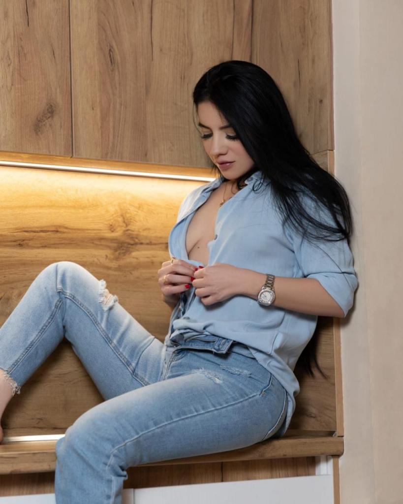 Chica busca chico en Tenerife: 