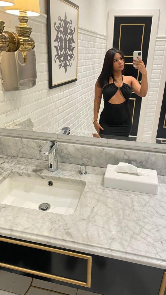 Chica busca chico en Sevilla: 