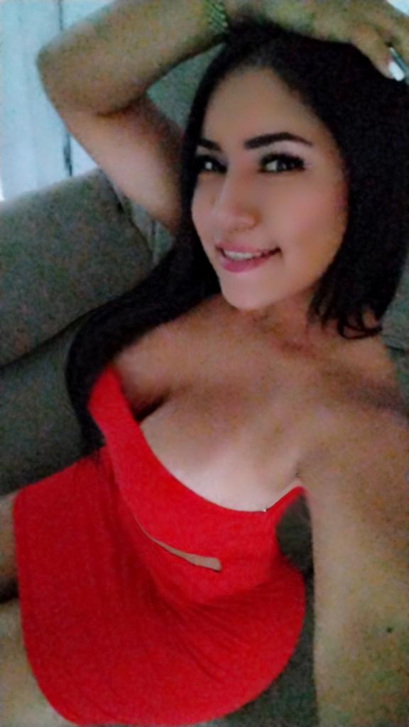 Chica busca chico en Sevilla: 