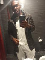 678657538: Chico busca chica en Valencia