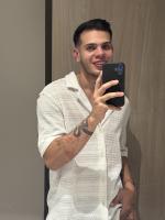 611281428: Chico busca chica en Zaragoza