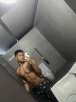 699857616: Chico busca chica en Madrid