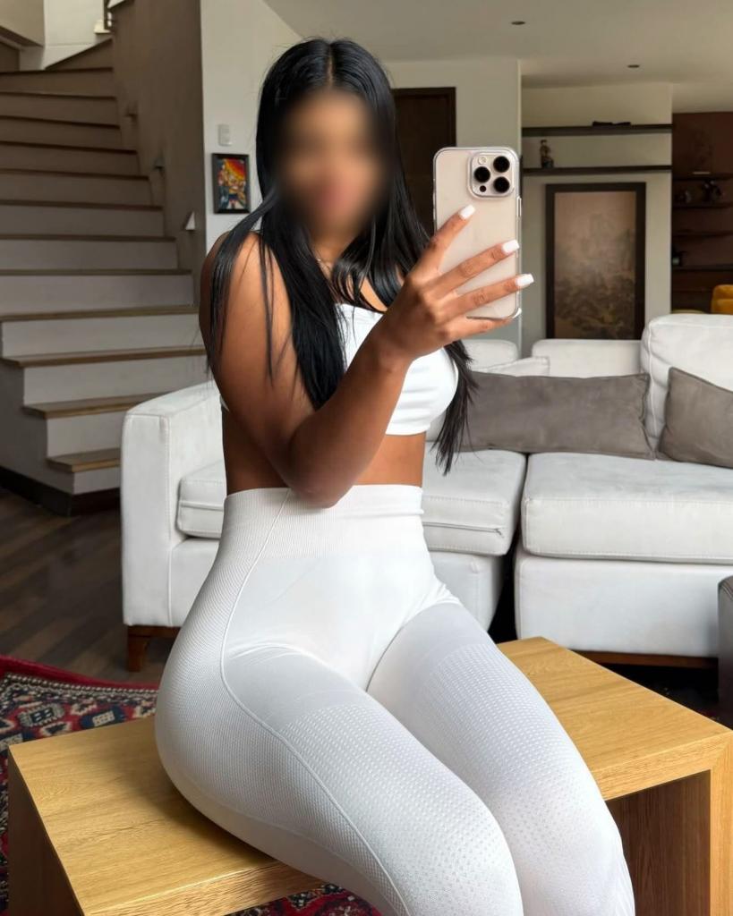 Chica busca chico en La Coruña: 
