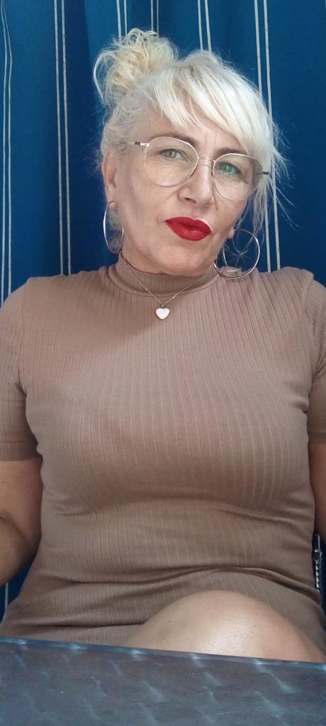 Chica busca chico en Castellón: 