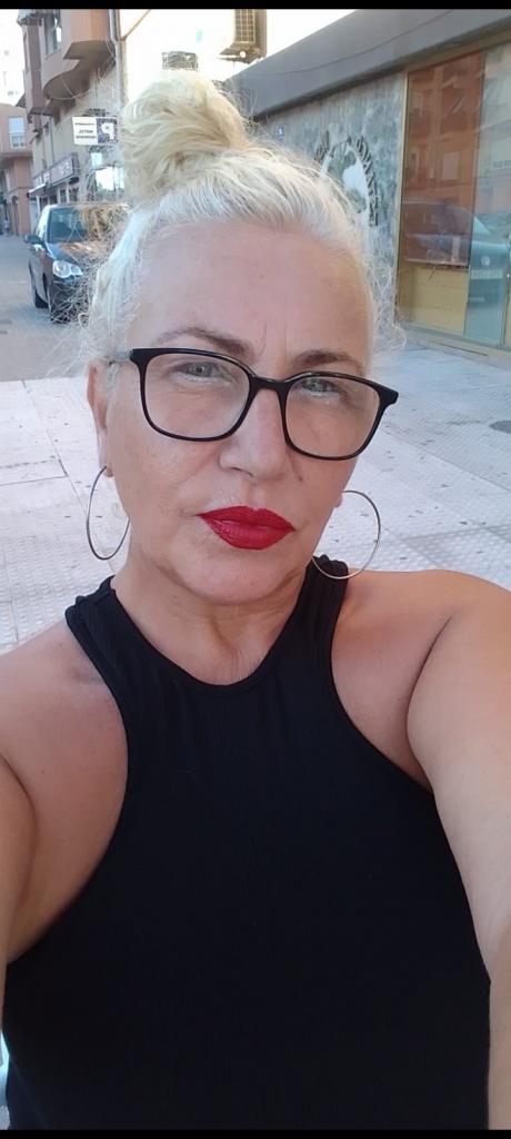 Chica busca chico en Castellón: 