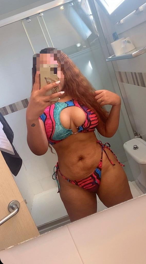 Chica busca chico en Jaén: 