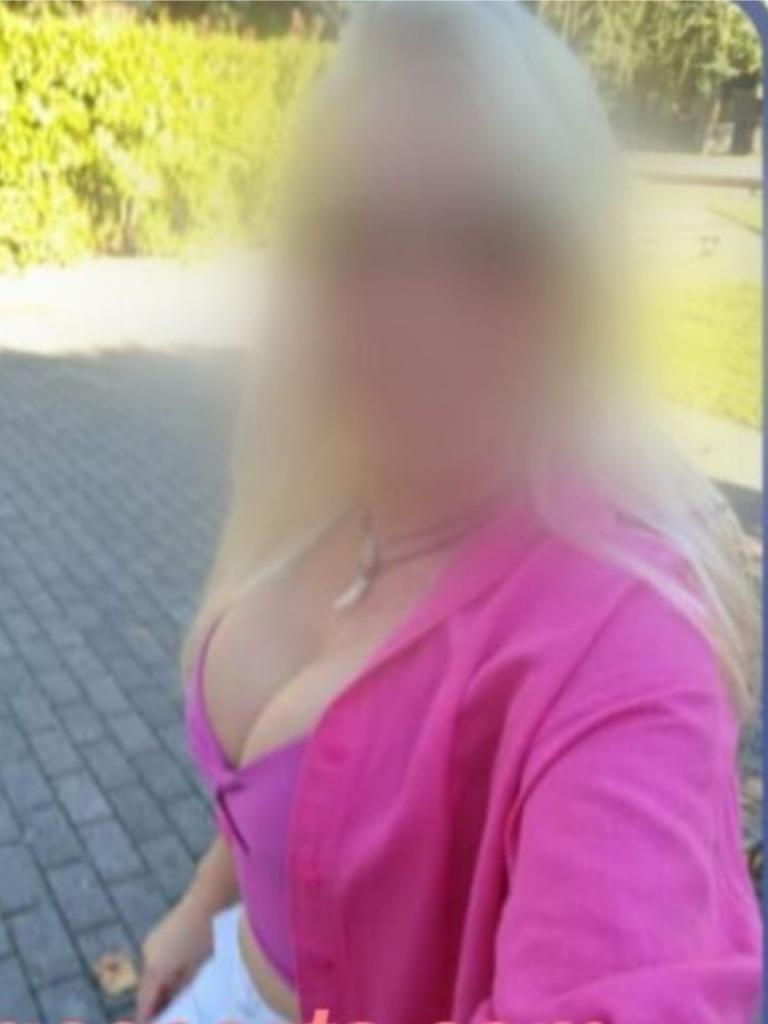 Chica busca chico en Asturias: 