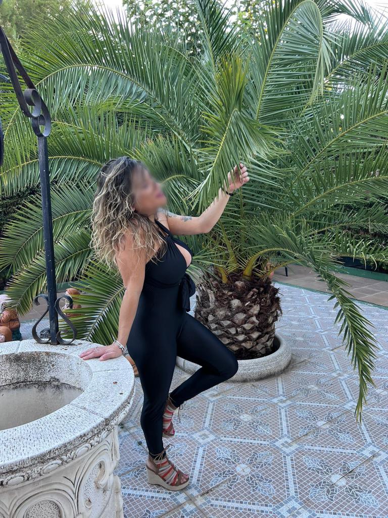 Chica busca chico en Madrid: Chica busca chico