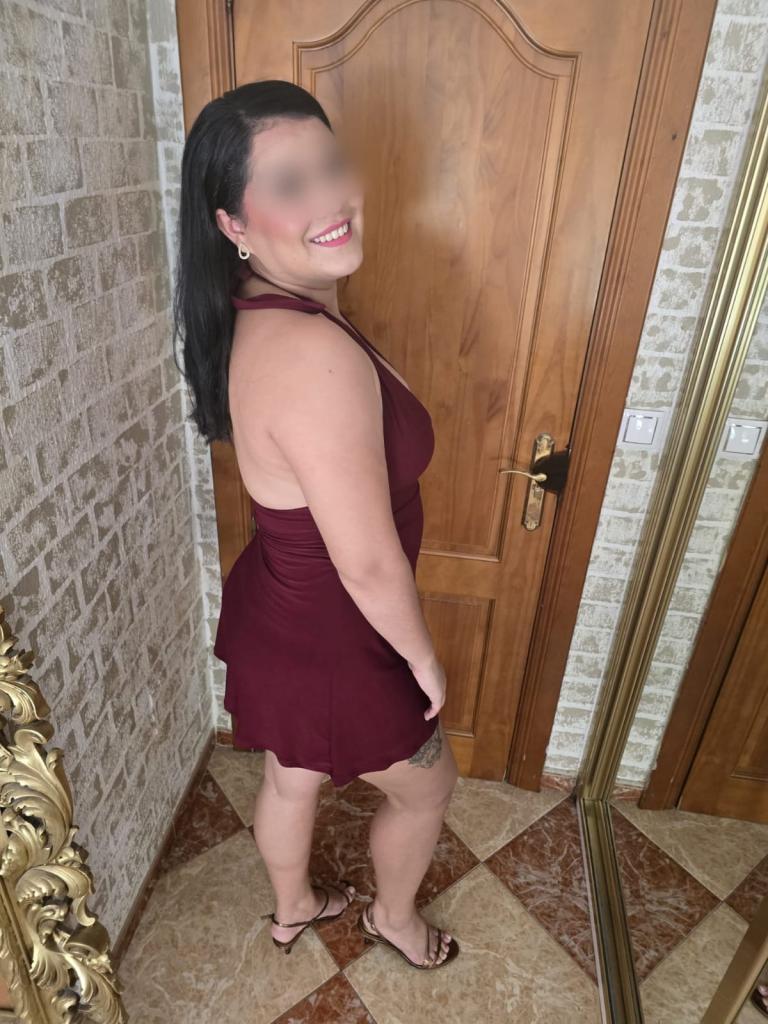 Chica busca chico en Granada: 