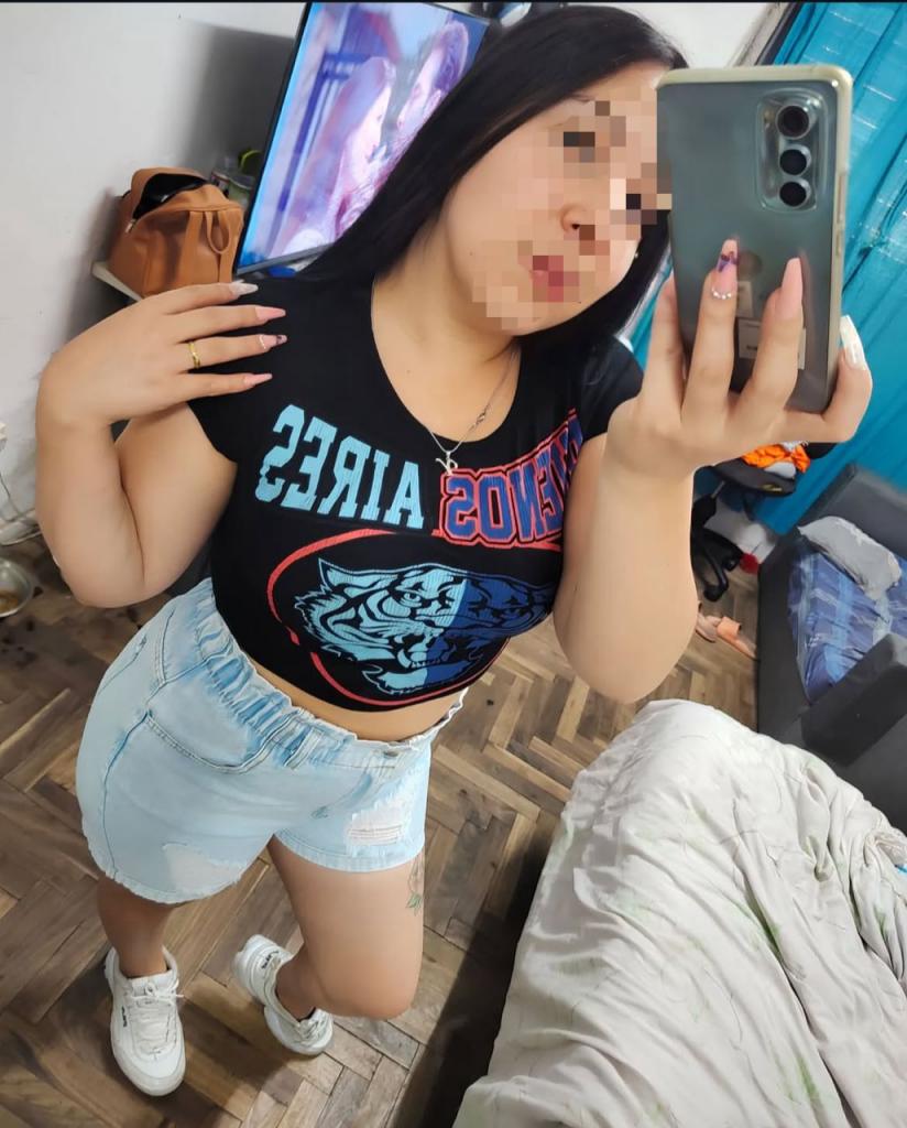 Chica busca chico en Granada: 
