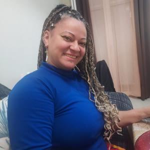 Chica busca chico en Cádiz: 