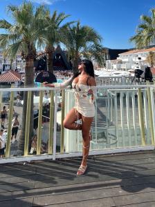 Chica busca chico en Ibiza: 