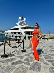 Chica busca chico en Ibiza: 