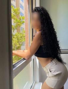 Chica busca chico en Sevilla: 