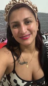 643589706: Chica busca chico en La Coruña