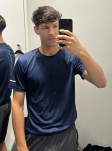 674344545: Chico busca chica en Málaga