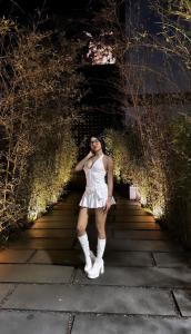 623114130: Chica busca chico en Orense