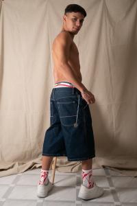 677499836: Chico busca chica en Madrid