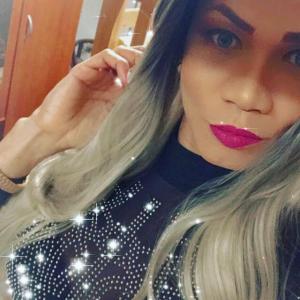 632165819: Chica busca chico en Guipúzcoa