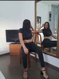 611350709: Chica busca chico en Cádiz