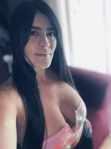 613443796: Chica busca chico en Madrid