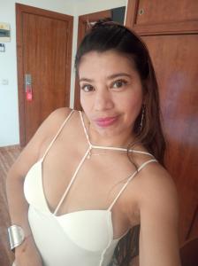 612424114: Chica busca chico en Murcia