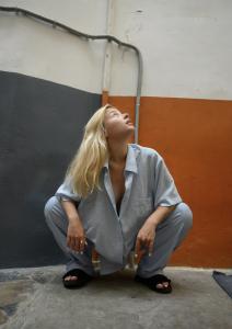 602682395: Chica busca chico en Gerona