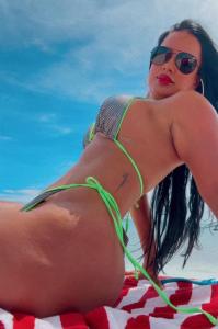 Chica busca chico en Almería: 
