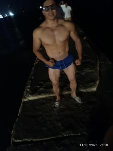 Chica busca chico en Mallorca: 