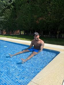Chico busca chica en Madrid: 