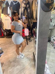 Chica busca chico en Granada: 