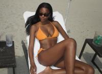 613835182: Chica busca chico en Gerona