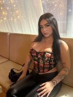 613450897: Chica busca chico en Madrid