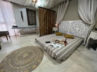 623385446: Chica busca chico en Las Palmas