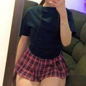 Chica busca chico en Almería: 