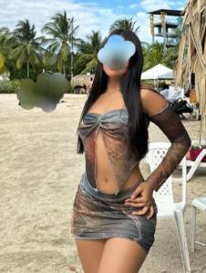 613869774: Chica busca chico en Cádiz