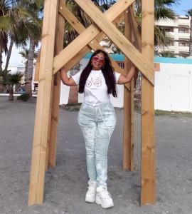 Chica busca chico en Granada: 
