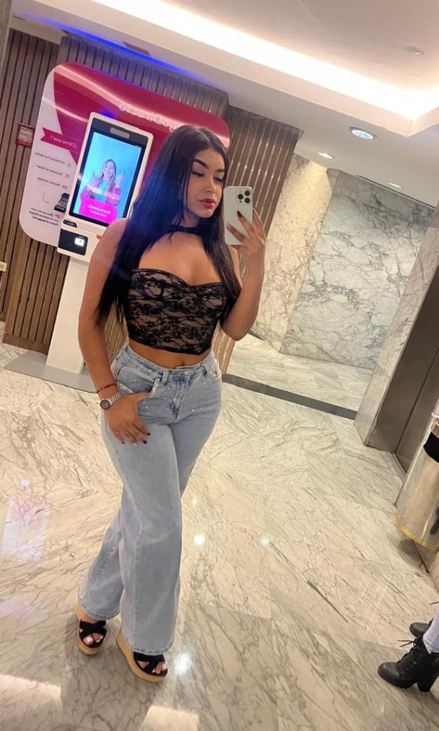 Chica busca chico en Sevilla: 