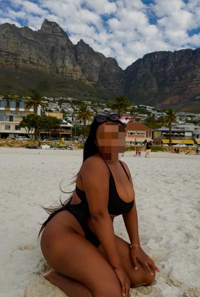 Chica busca chico en Tenerife: 