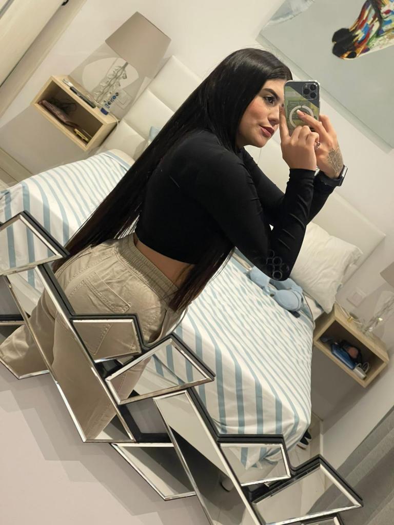 Chica busca chico en Tenerife: Chica busca chico