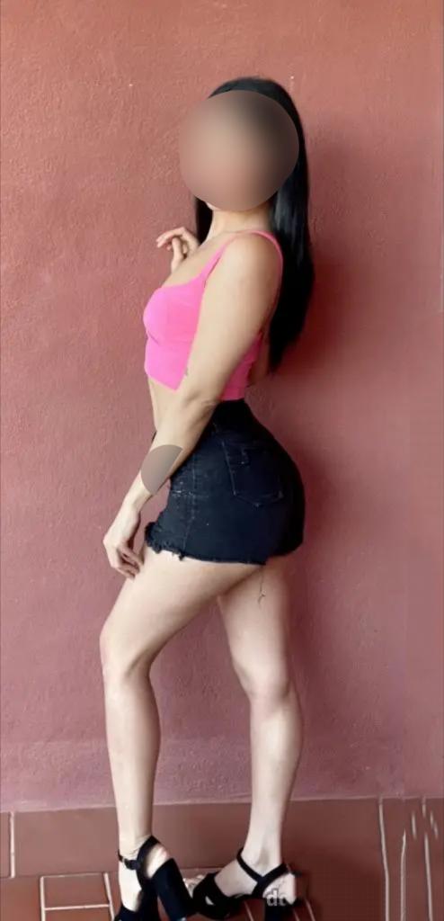 Chica busca chico en Cádiz: 