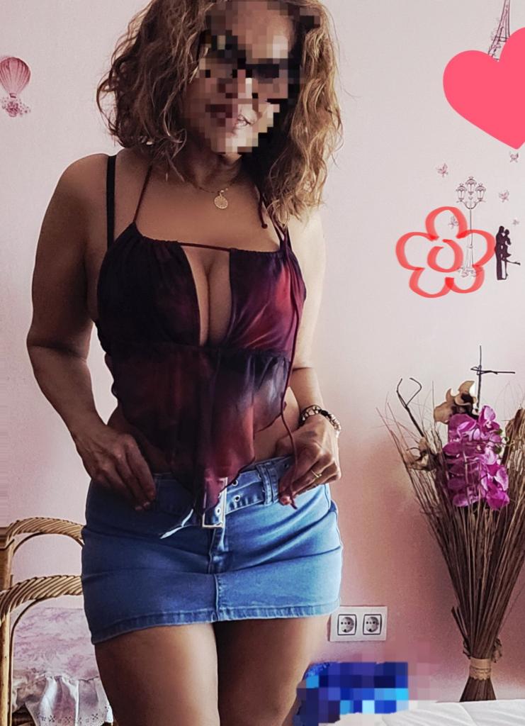 Chica busca chico en Orense: 
