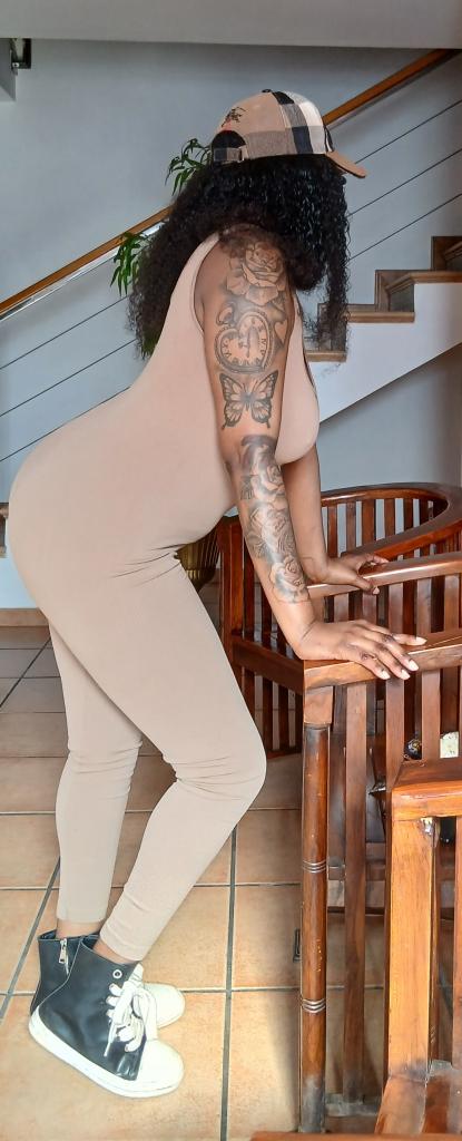 Chica busca chico en Lérida: 
