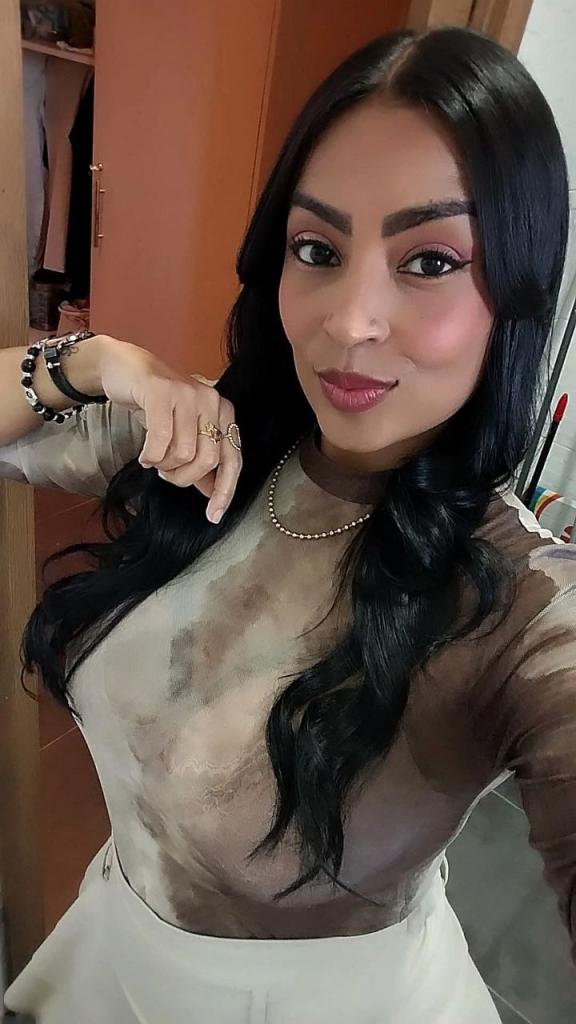 Chica busca chico en Valencia: Chica busca chico