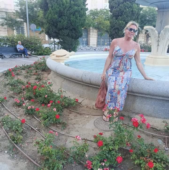 627000184: Transexual en Cádiz
