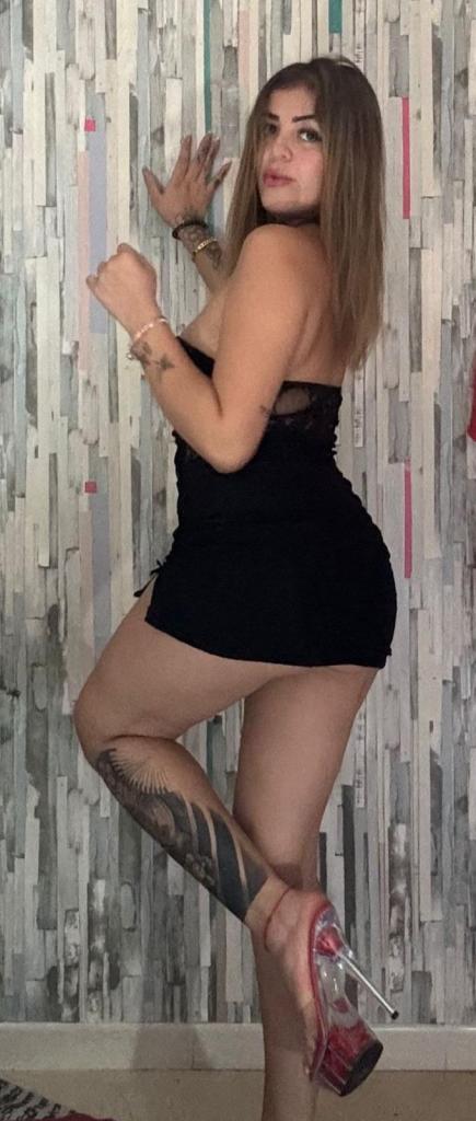 Chica busca chico en Barcelona: 