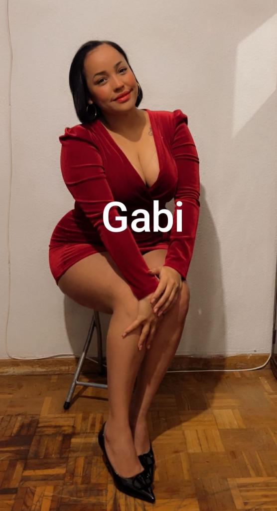 Chica busca chico en Almería: 