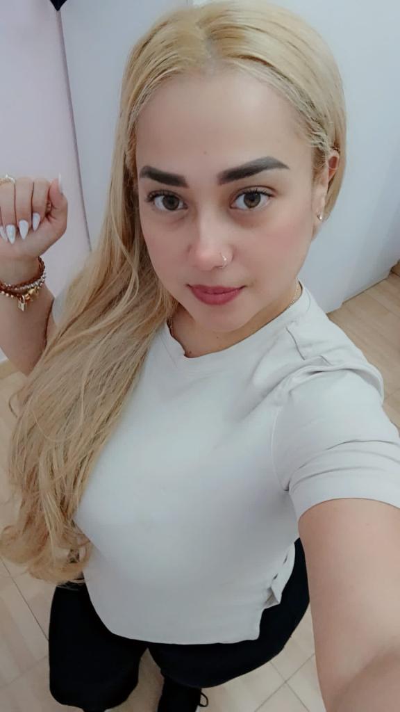 Chica busca chico en Almería: 